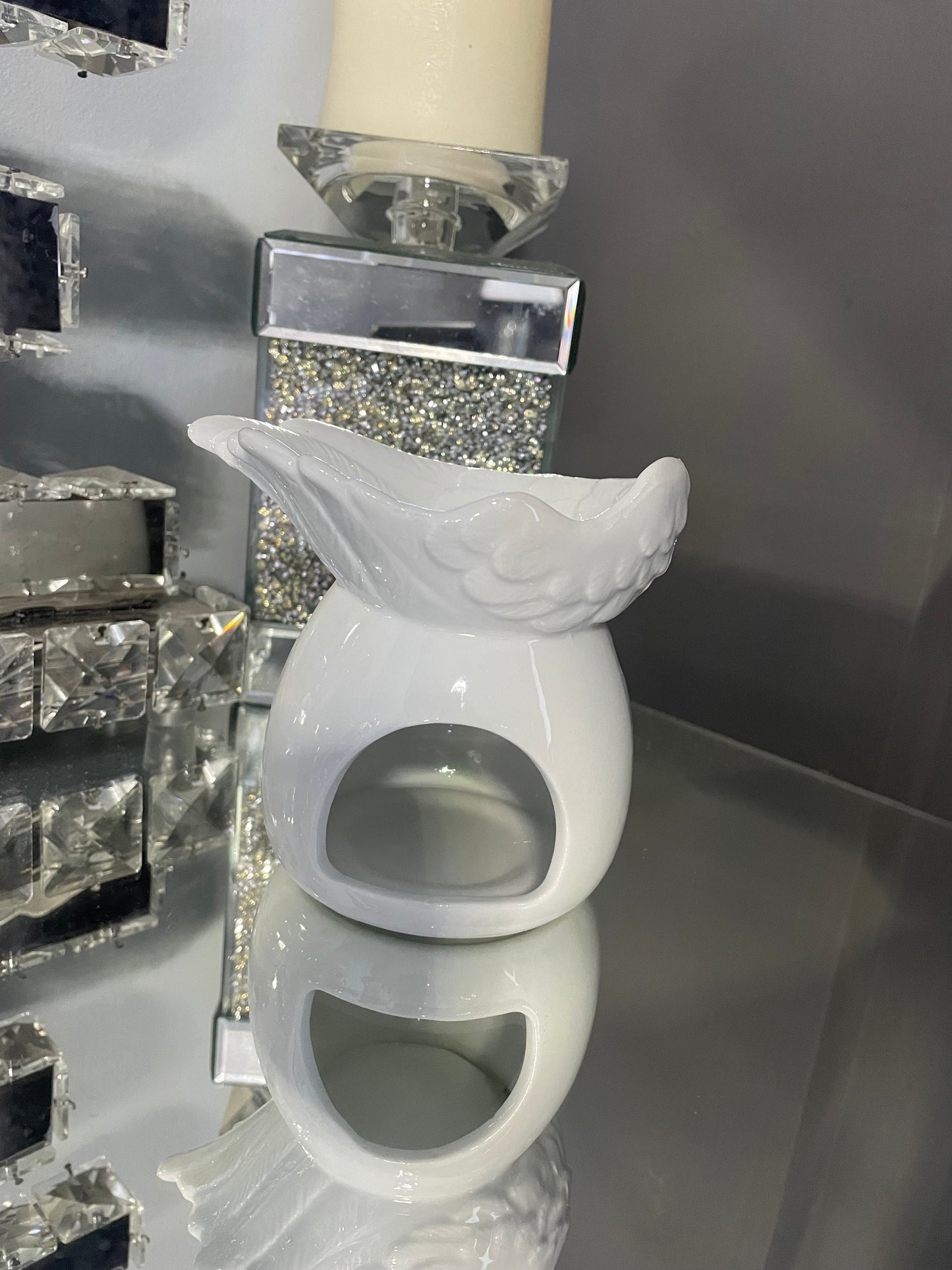 Angel wing wax warmer