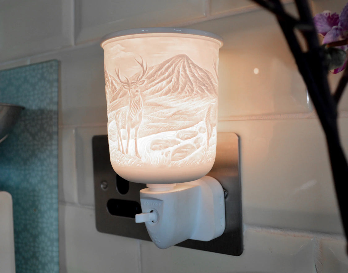 Porcelain Plug In Electric Melt Warmer - Highland Stag