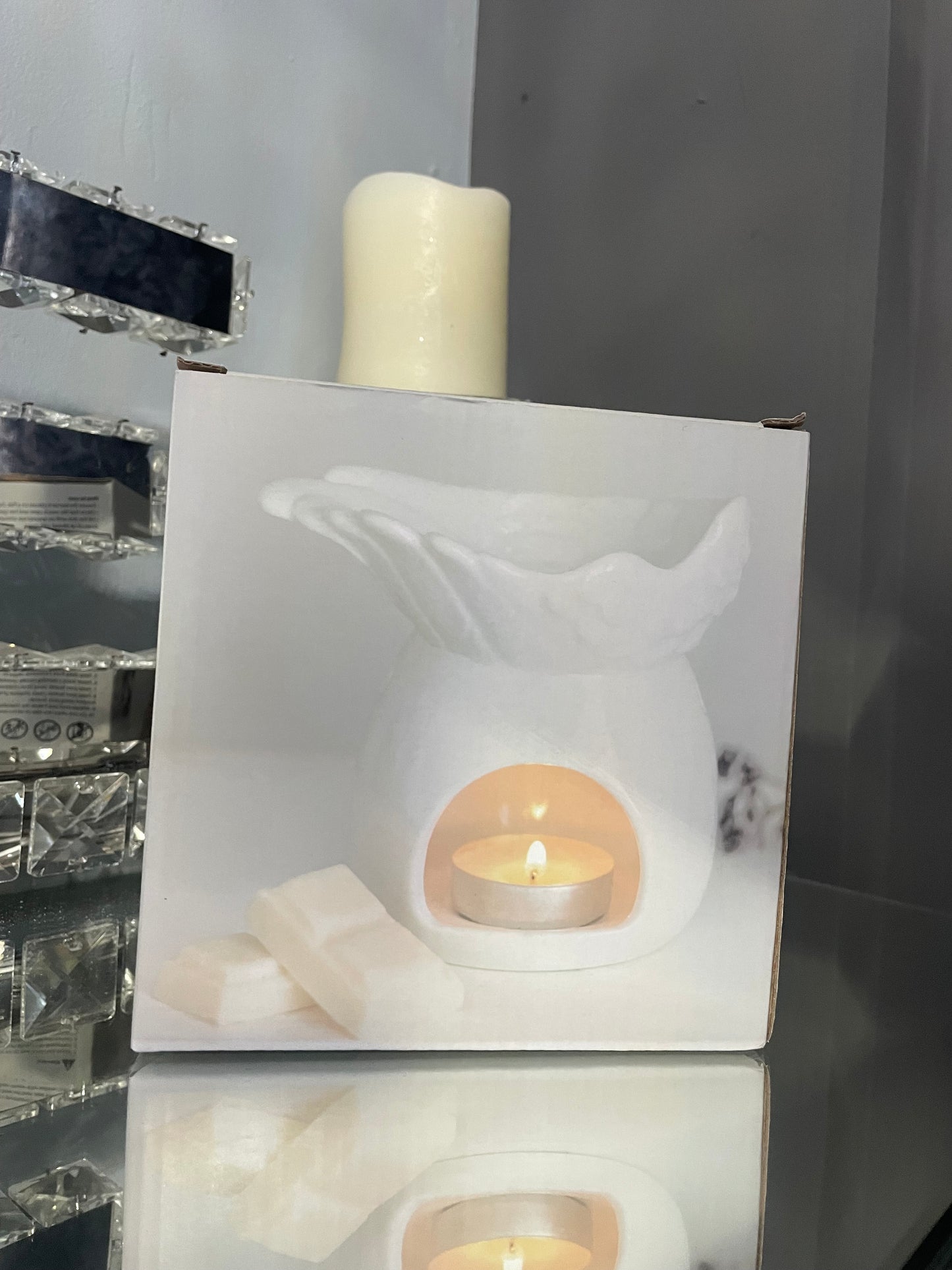 Angel wing wax warmer