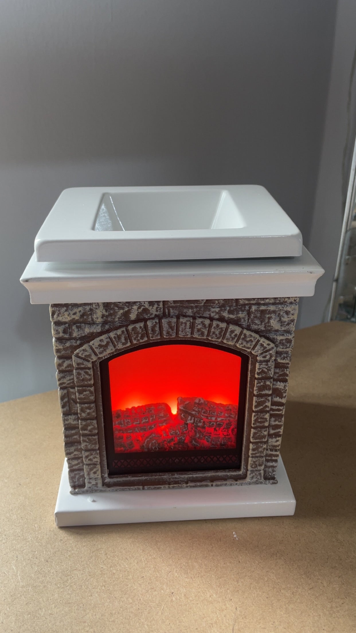 Cosy Fireplace - Electric Melt Burner