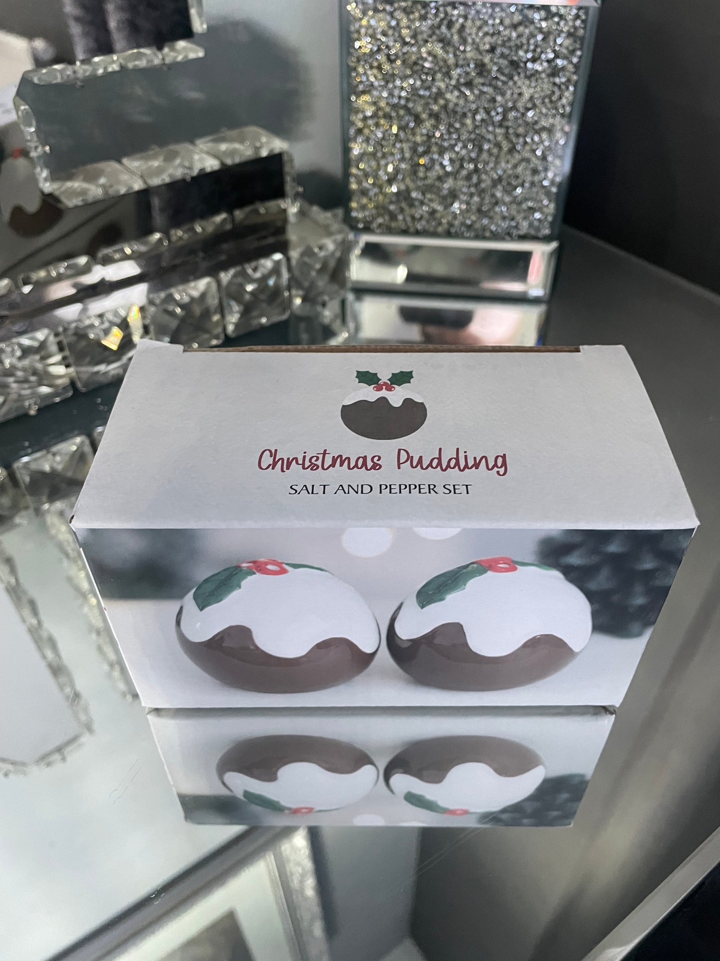 Christmas Pudding Shaped Ceramic Salt and Pepper Set