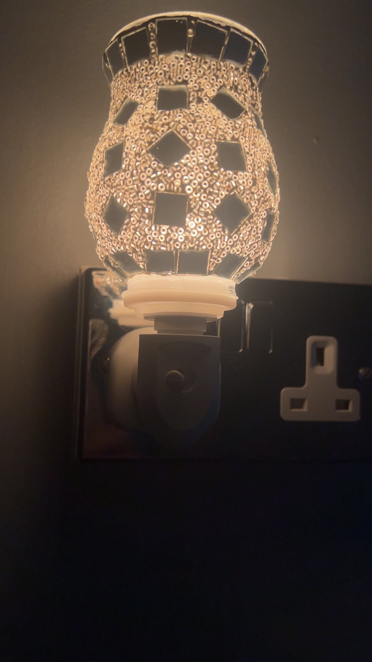 Mosaic Plug In Electric Warmer - Silver