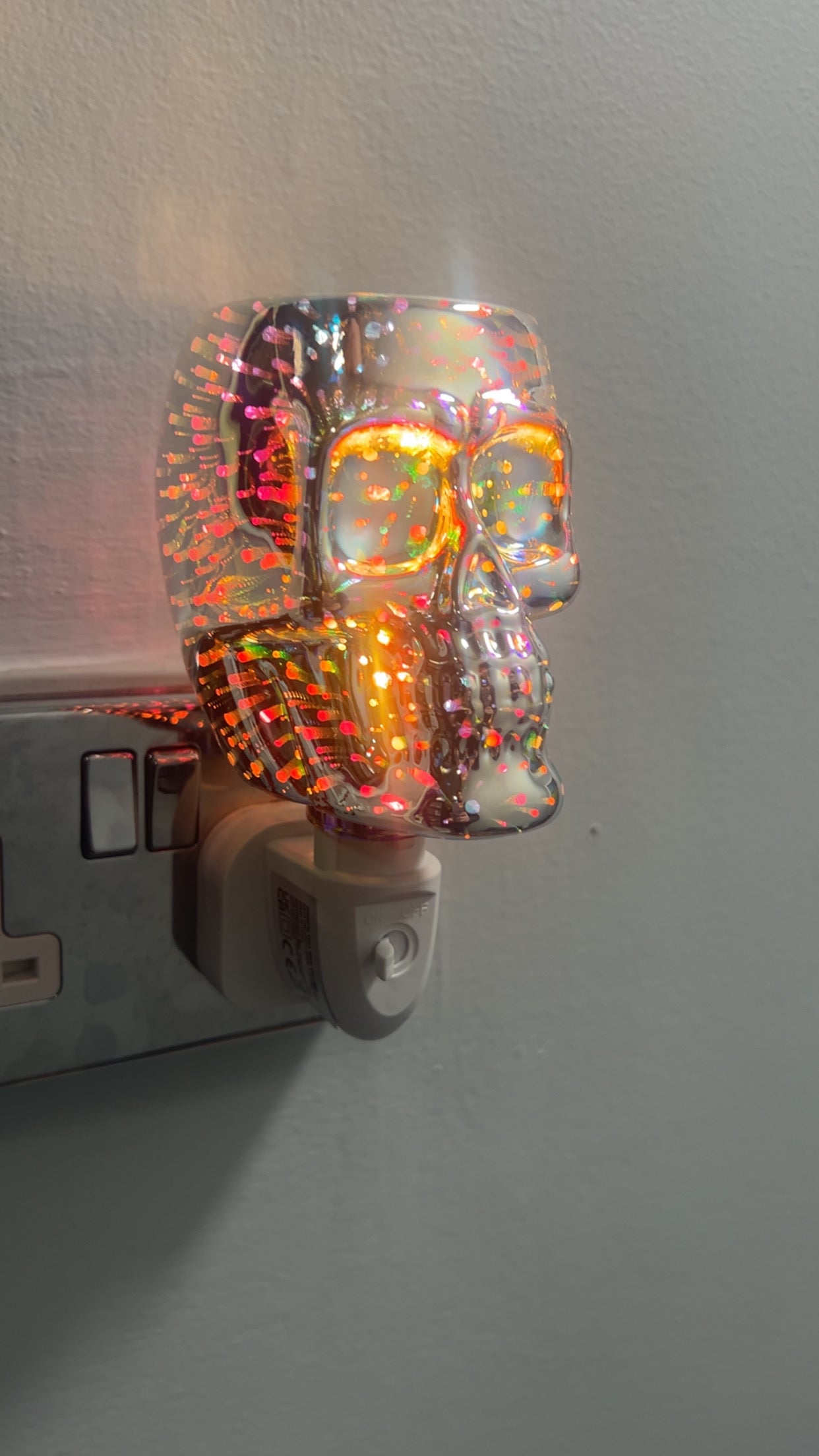 Infinity Skull Plug In Electric Melt Burner