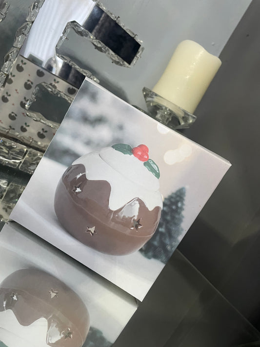 Christmas Pudding Shaped Ceramic Oil Burner