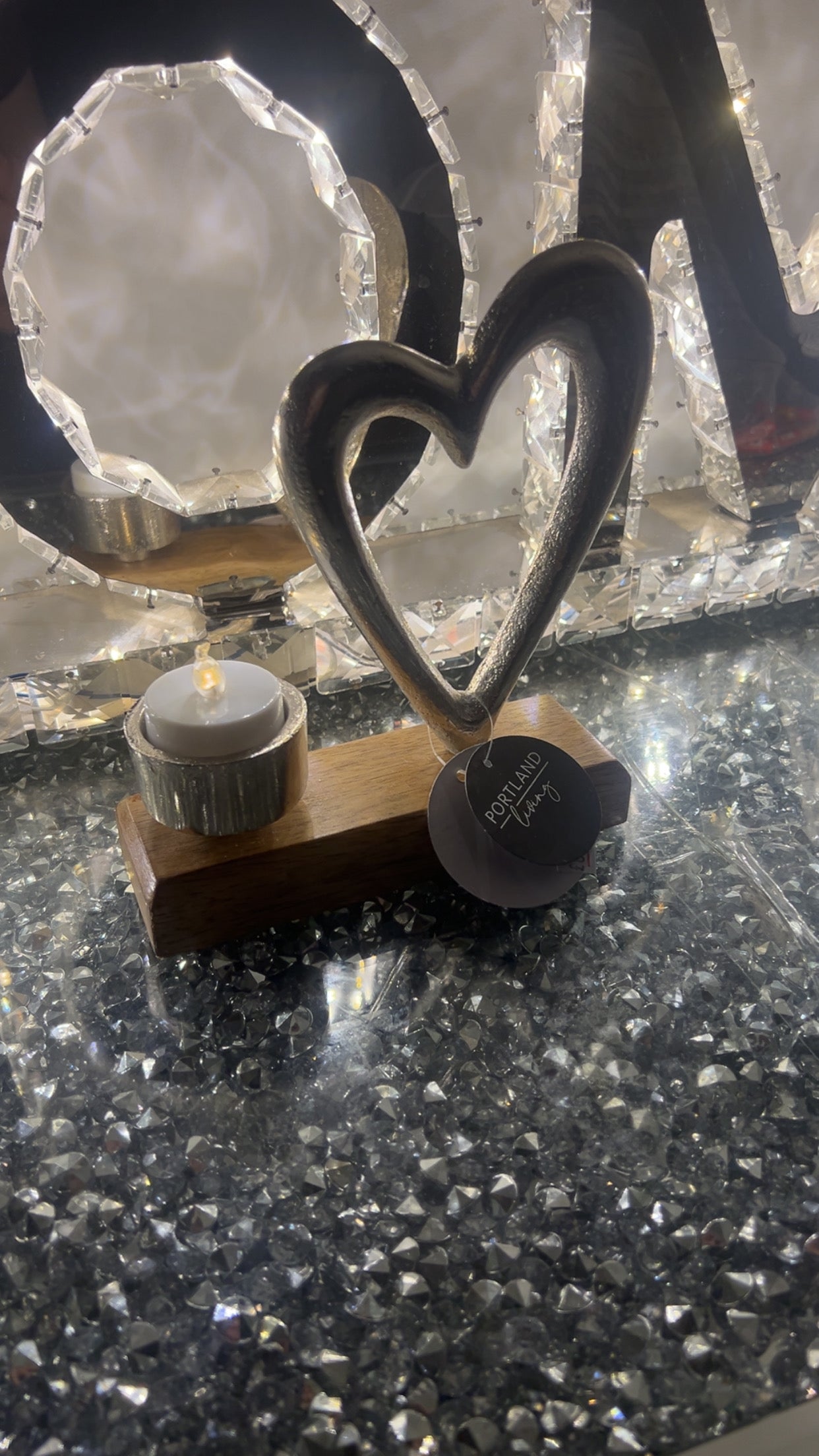 Metal Heart w/ T-Light Holder 17cm